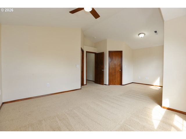 8812 Ne 163RD Ave, Vancouver, WA 98682