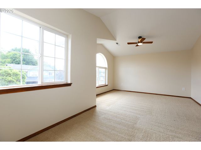 8812 Ne 163RD Ave, Vancouver, WA 98682