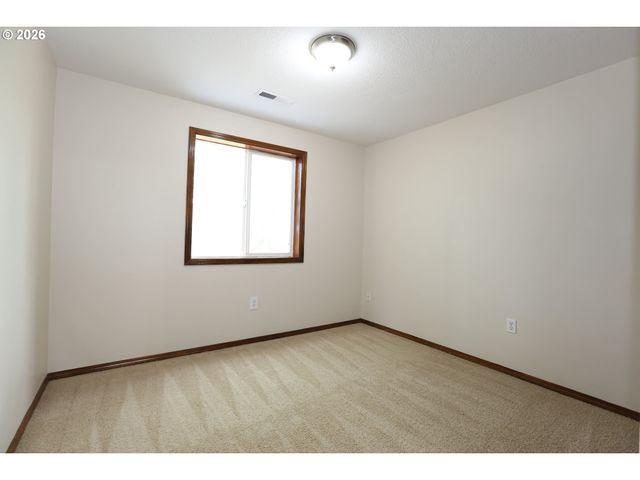 8812 Ne 163RD Ave, Vancouver, WA 98682