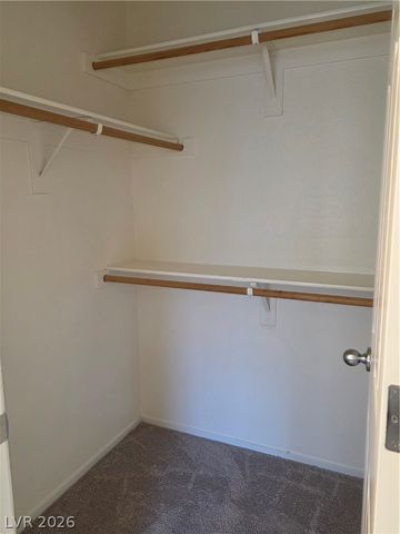 924 Maple Pines Avenue, North Las Vegas, NV 89081