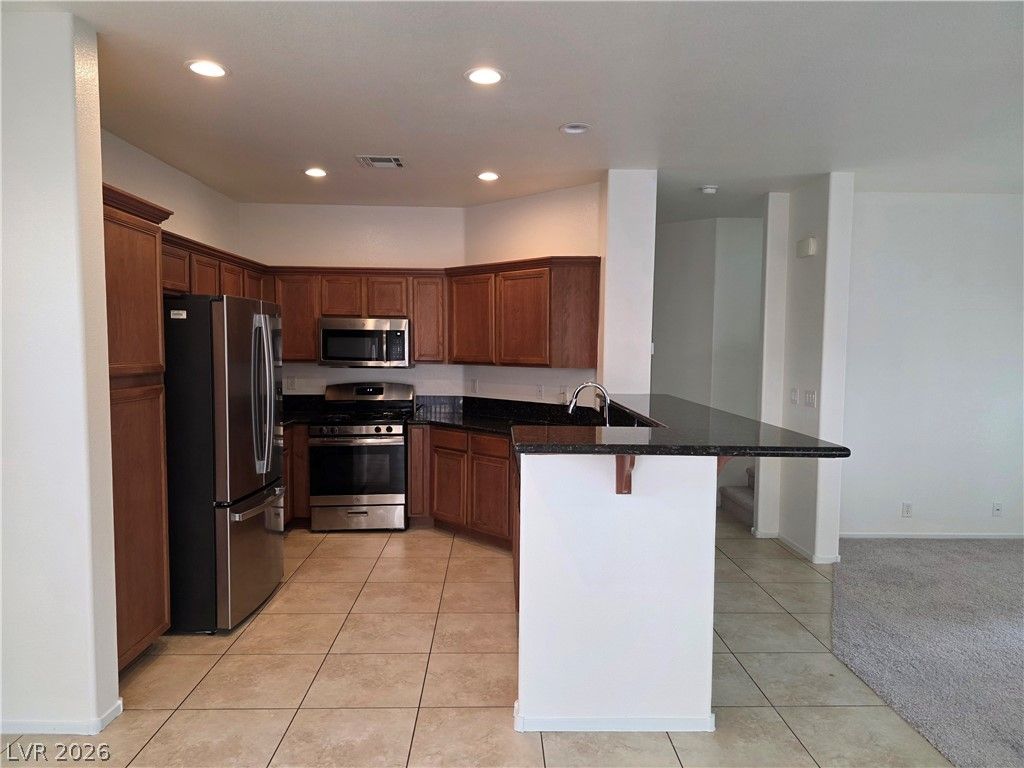 924 Maple Pines Avenue, North Las Vegas, NV 89081