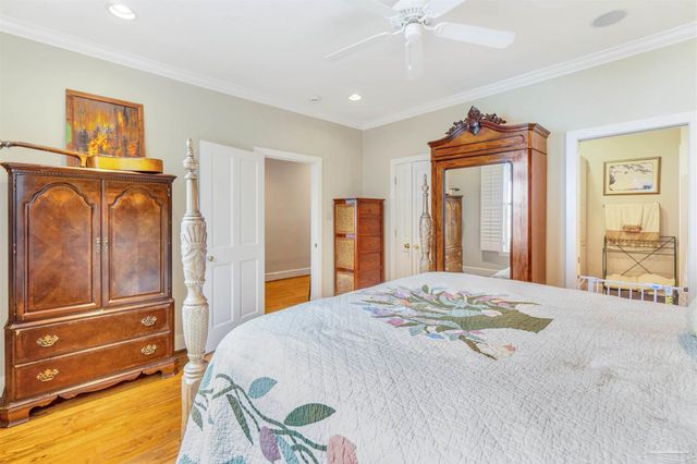 209 Bayshore Dr, Pensacola, FL 32507