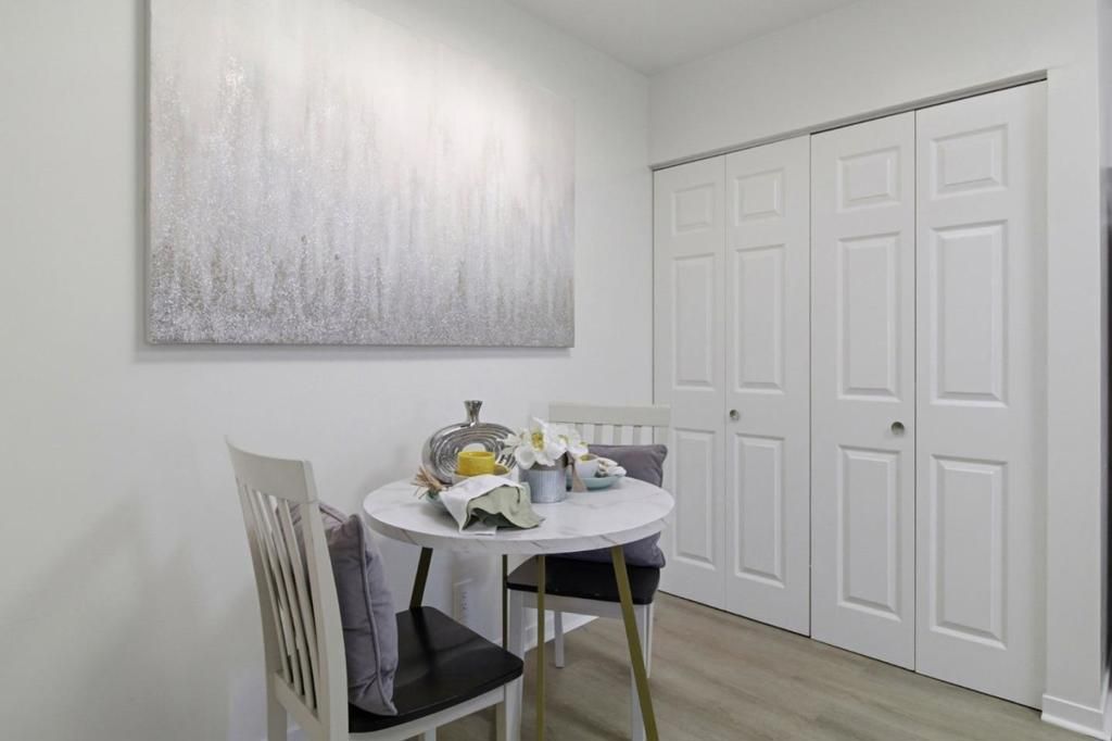 Image 11 of property listing at 1500 Sherman Avenue 3A, Burlingame, CA 94010