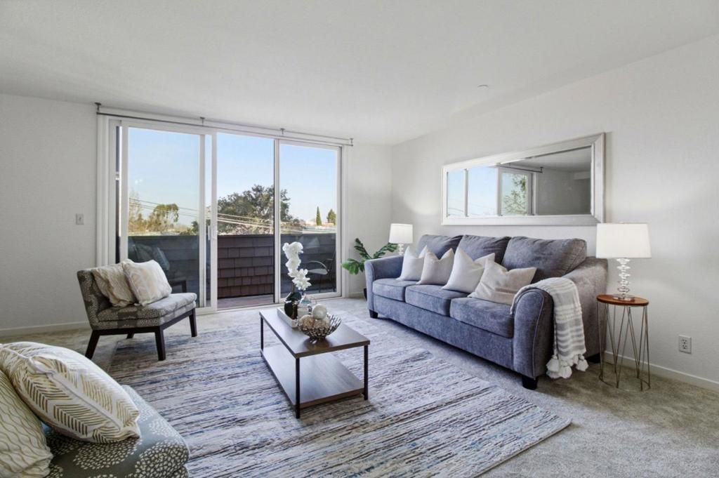 Image 3 of property listing at 1500 Sherman Avenue 3A, Burlingame, CA 94010