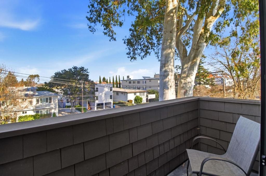Image 33 of property listing at 1500 Sherman Avenue 3A, Burlingame, CA 94010