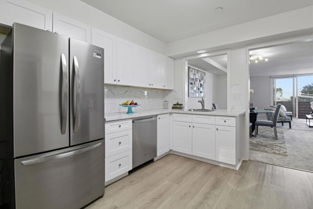 Image 6 of property listing at 1500 Sherman Avenue 3A, Burlingame, CA 94010