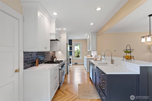 4403 4th Avenue NW, Seattle, WA 98107