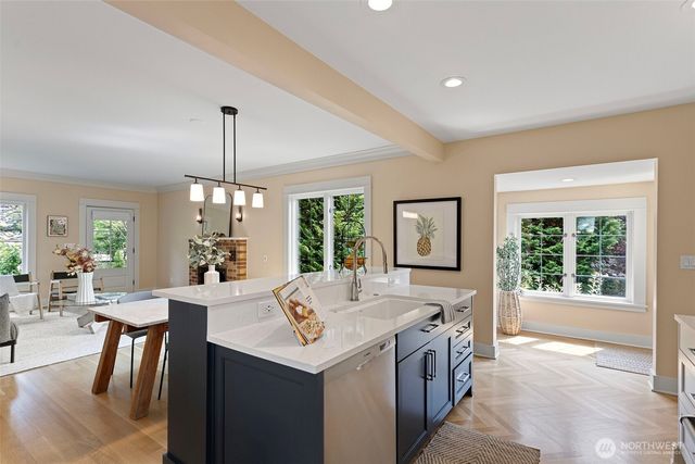 4403 4th Avenue NW, Seattle, WA 98107