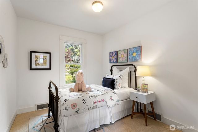 4403 4th Avenue NW, Seattle, WA 98107