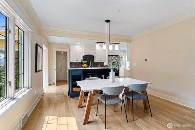 4403 4th Avenue NW, Seattle, WA 98107