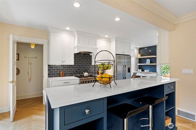 4403 4th Avenue NW, Seattle, WA 98107