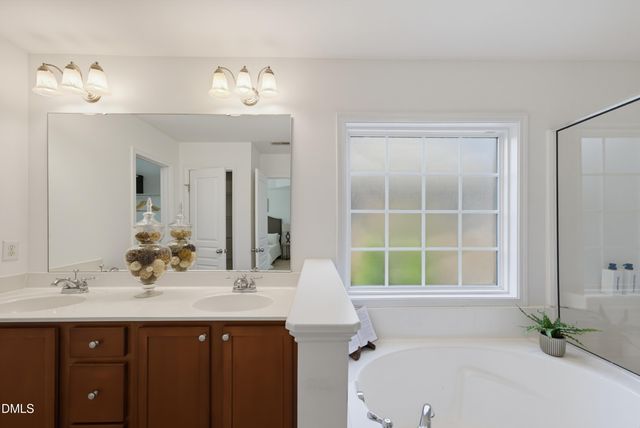 2614 Cloud Mist Circle, Raleigh, NC 27614