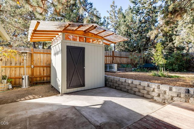 835 SE 6th Street, Bend, OR 97702