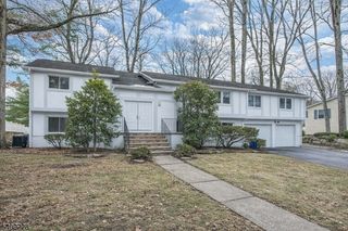 36 Yellow Brick Rd, Wayne Twp., NJ 07470