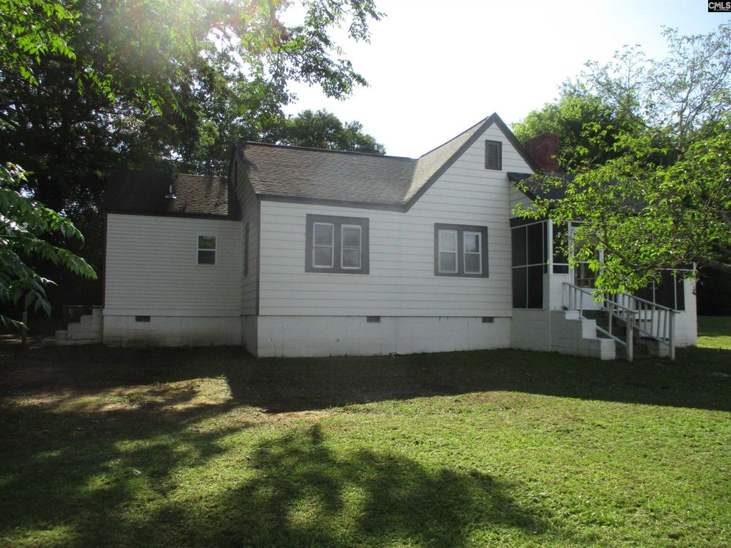 607 Lyttleton Street, Camden, SC 29020