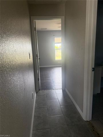 1917 12th AVE, Cape Coral, FL 33993