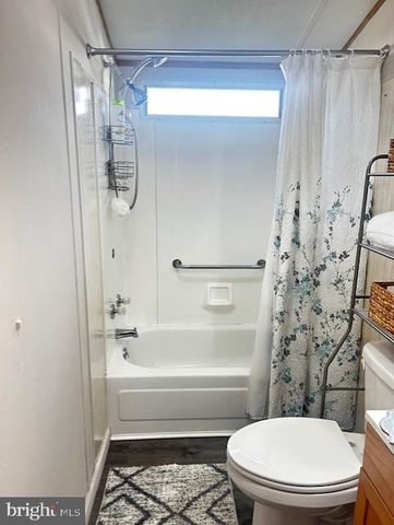 323 BENNING AVE, Gettysburg, PA 17325