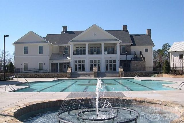 4049 Whipcord Drive, Waxhaw, NC 28173
