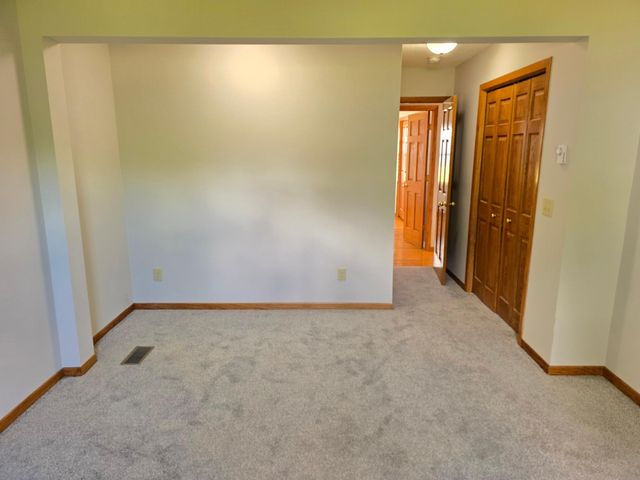 2011 Northwood Drive, North Saint Paul, MN 55109