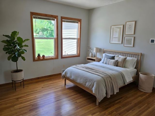 2011 Northwood Drive, North Saint Paul, MN 55109