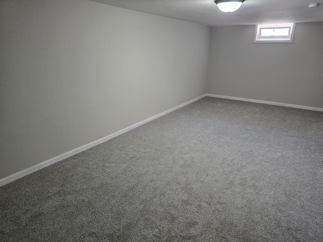 2011 Northwood Drive, North Saint Paul, MN 55109