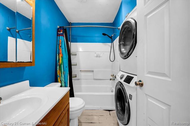 63 Kessler Street, Monroe, MI 48162