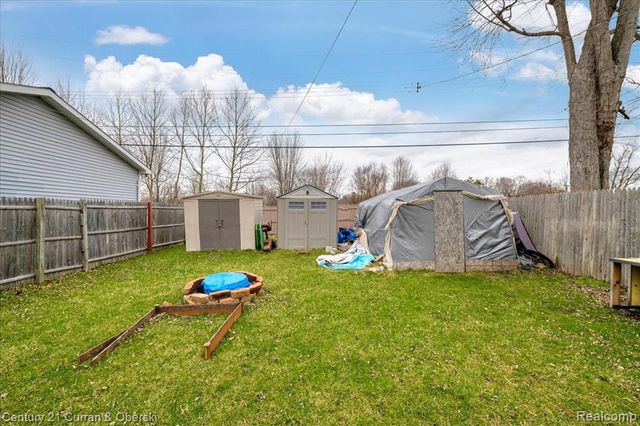 63 Kessler Street, Monroe, MI 48162