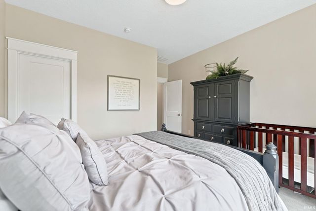 16493 Chilton Cove, Huntertown, IN 46748