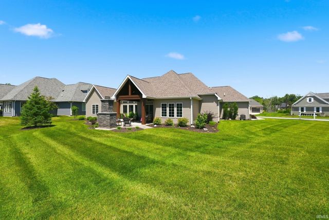 16493 Chilton Cove, Huntertown, IN 46748