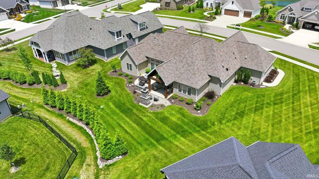 16493 Chilton Cove, Huntertown, IN 46748