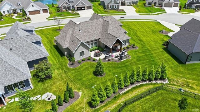 16493 Chilton Cove, Huntertown, IN 46748