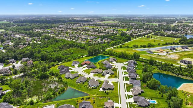 16493 Chilton Cove, Huntertown, IN 46748