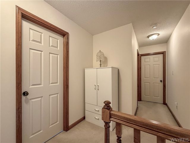 3273 Brookfield Lane, Hamburg, NY 14075