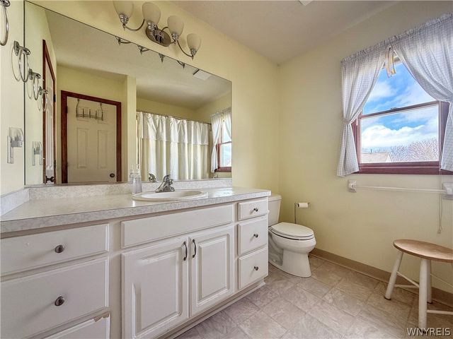 3273 Brookfield Lane, Hamburg, NY 14075