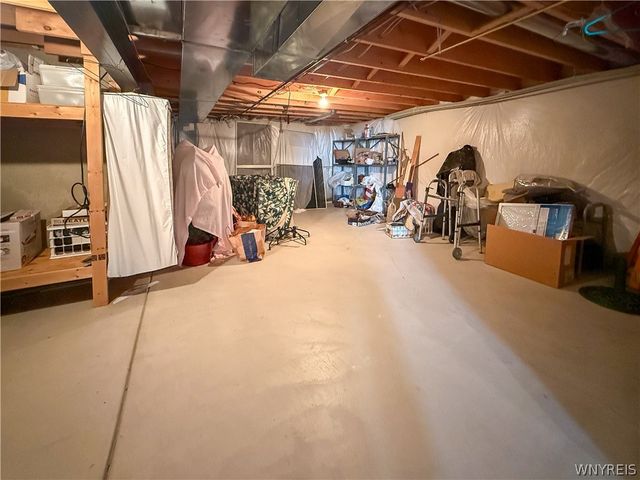 3273 Brookfield Lane, Hamburg, NY 14075