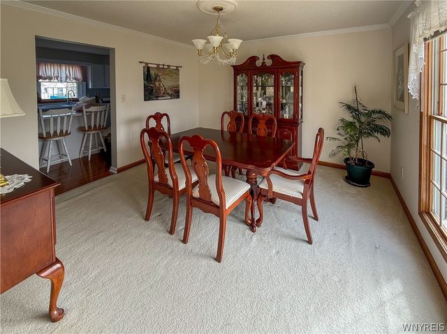 3273 Brookfield Lane, Hamburg, NY 14075