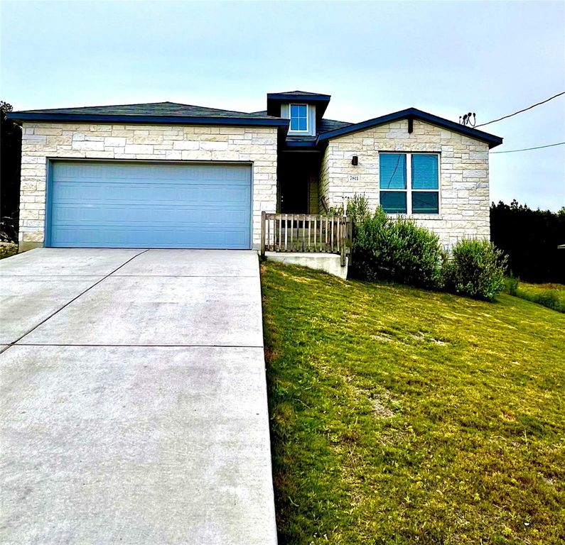 7811 Dakota CIR, Lago Vista, TX 78645