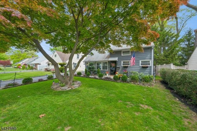 1169 Briarcliff, Rahway City, NJ 07065