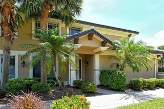 6552 MOORINGS POINT CIRCLE 201, Lakewood Ranch, FL 34202