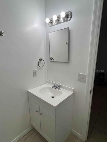 211 S 20TH STREET, Haines City, FL 33844