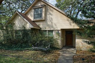 202 Hardy Street, Bacliff, TX 77518