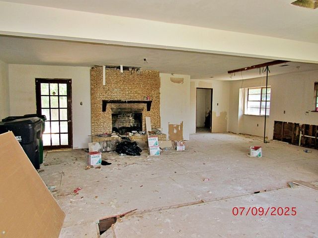 1021 S Murray Street, Mckinney, TX 75069