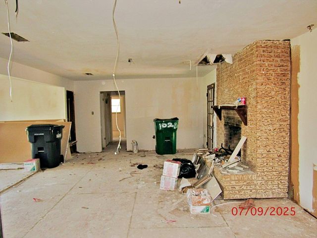 1021 S Murray Street, Mckinney, TX 75069