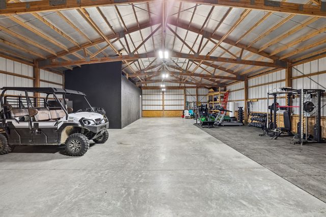 1911 Evergreen Rd, Thompsons Station, TN 37179