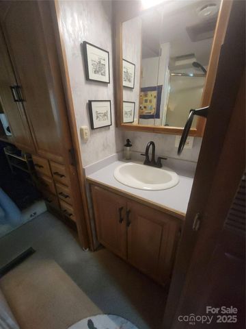 284 Aqua Vista Loop, Waynesville, NC 28786