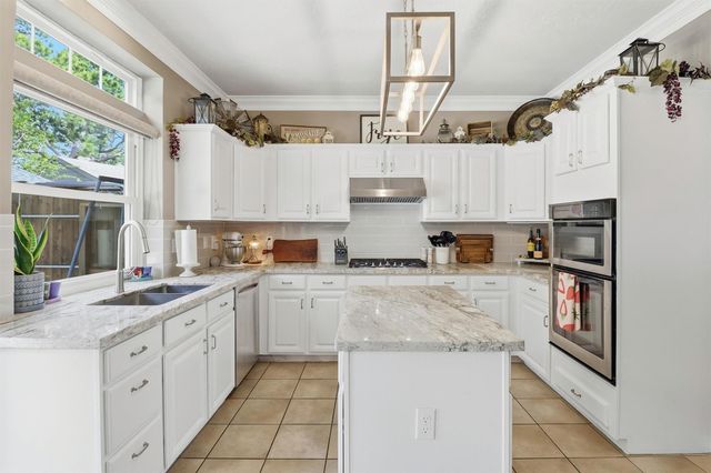 7818 Palm Brook Court, Houston, TX 77095