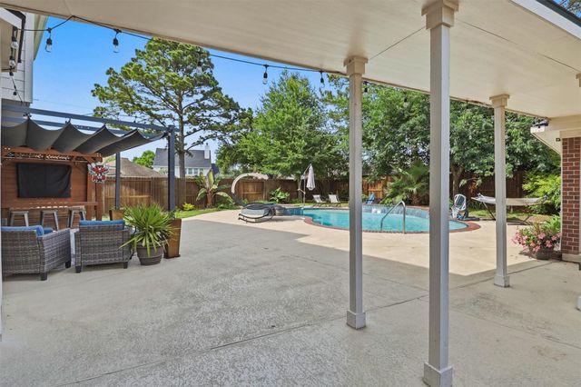 7818 Palm Brook Court, Houston, TX 77095