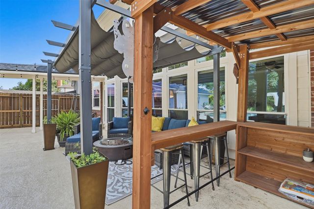 7818 Palm Brook Court, Houston, TX 77095