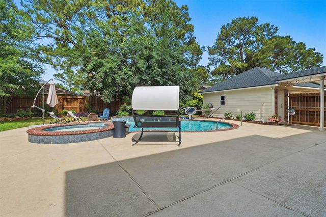 7818 Palm Brook Court, Houston, TX 77095