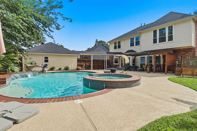 7818 Palm Brook Court, Houston, TX 77095